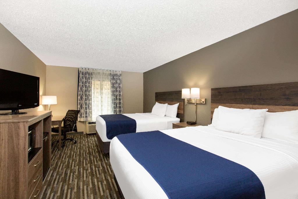 Days Inn & Suites By Wyndham Wisconsin Dells