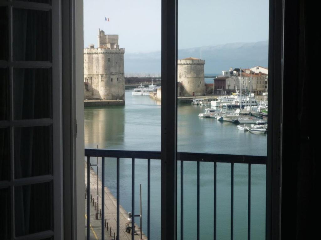 Hôtel De La Tour De Nesle