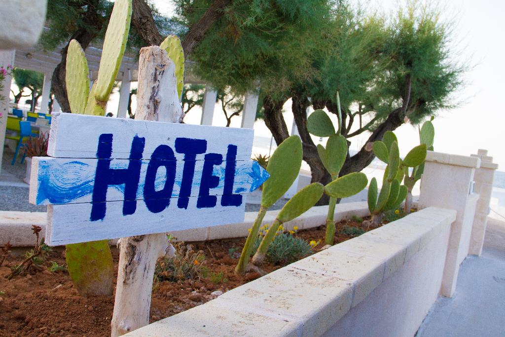 hotel-thumb
