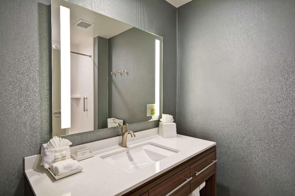 Home2 Suites by Hilton Plano Legacy West