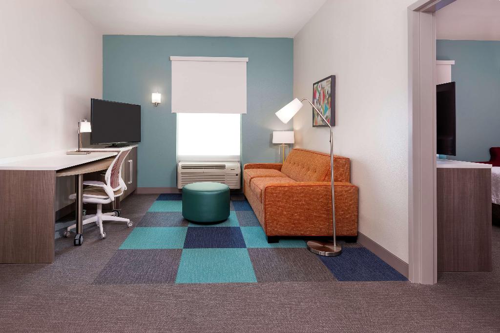 Home2 Suites by Hilton Orlando Near UCF