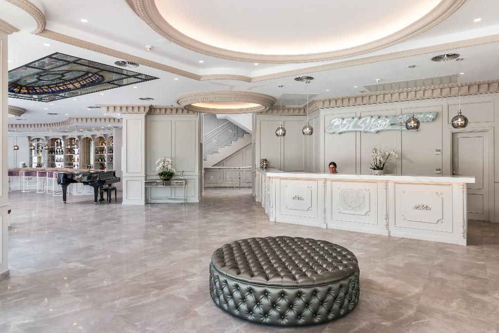 Hotel B51 Boutique Hotel Puerto Banus, Spanien, Marbella. Großes 2
