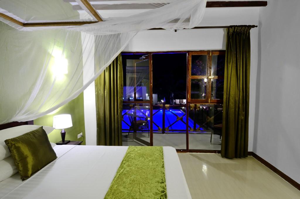 Amaan Bungalows