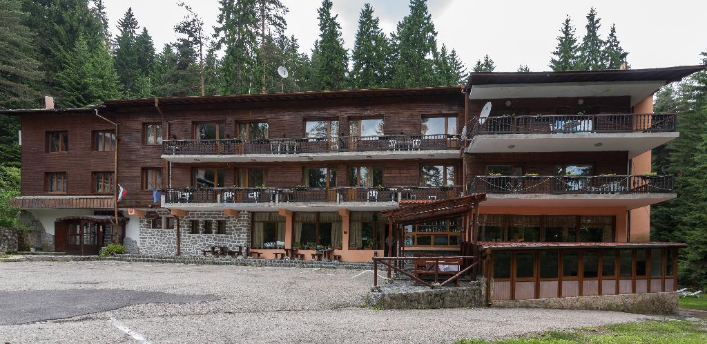 Katerina Hotel
