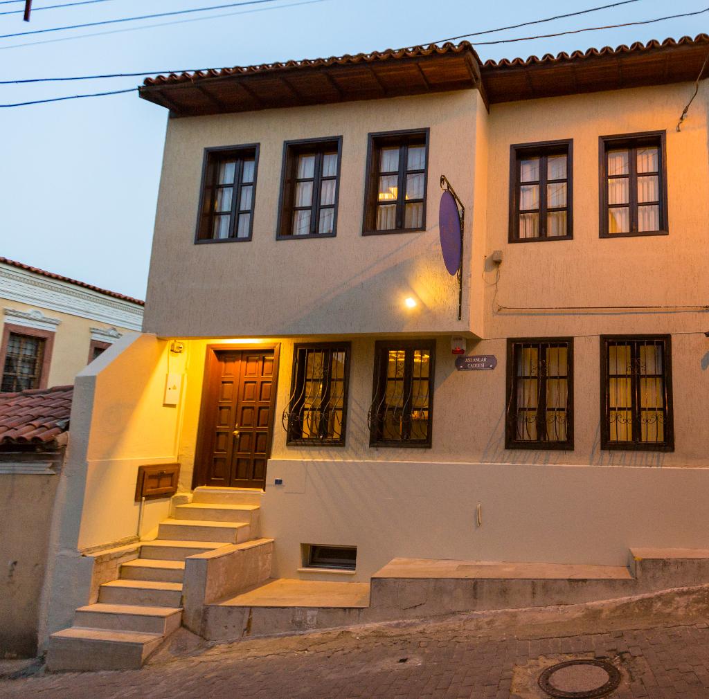 Old Town Boutique Hotel