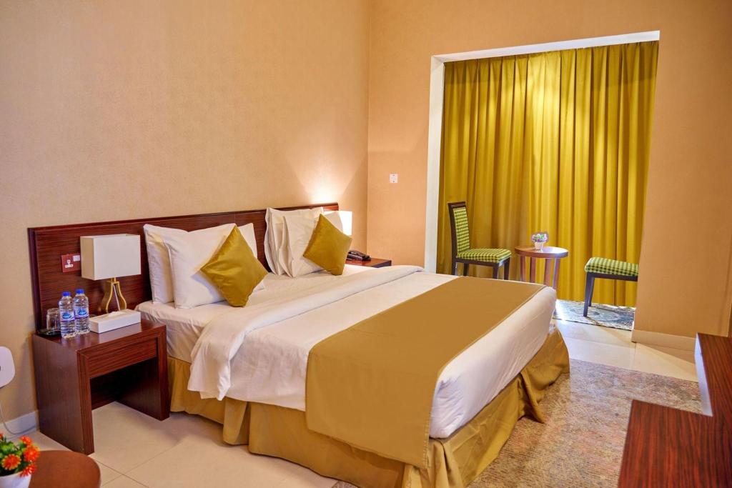 Grand Square Hotel - General view