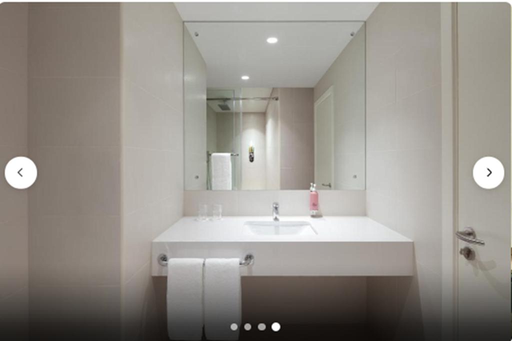hotel-thumb
