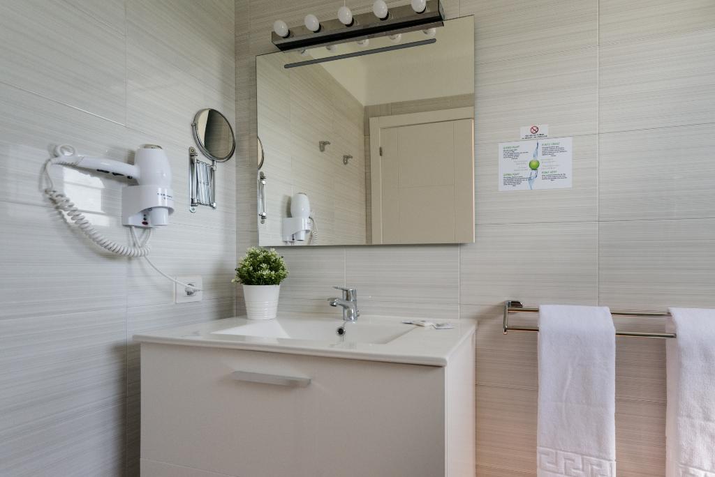 Villas New Lanzasuites - Only Adult
