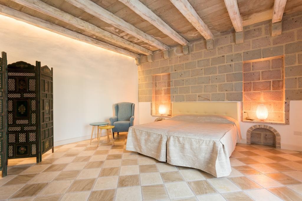 La Petite Maison