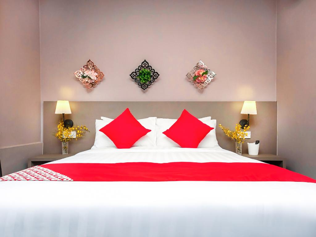 DK Hotel