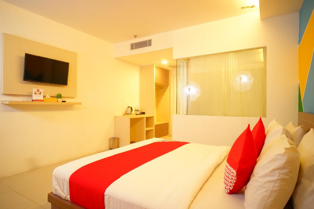 Super OYO Collection O 166 Hotel Princess