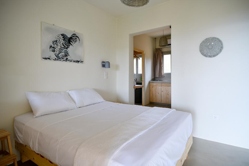 Rooster Guesthouse Rooms