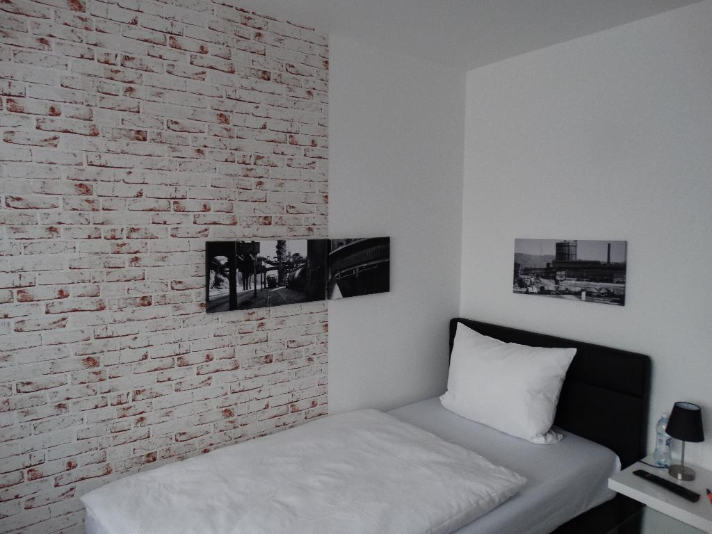 hotel-thumb