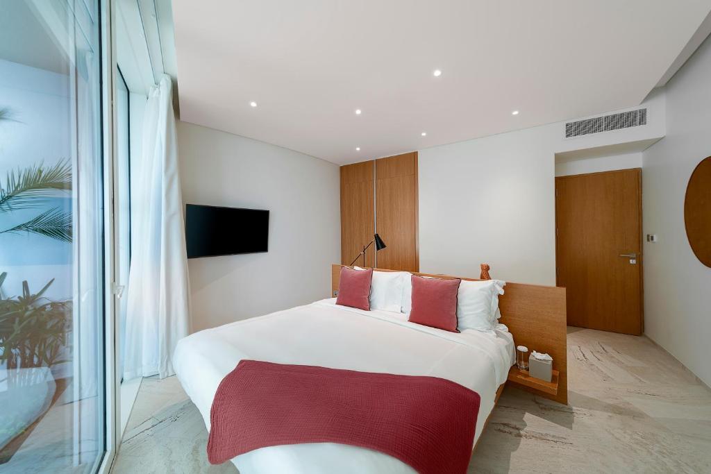 hotel-thumb