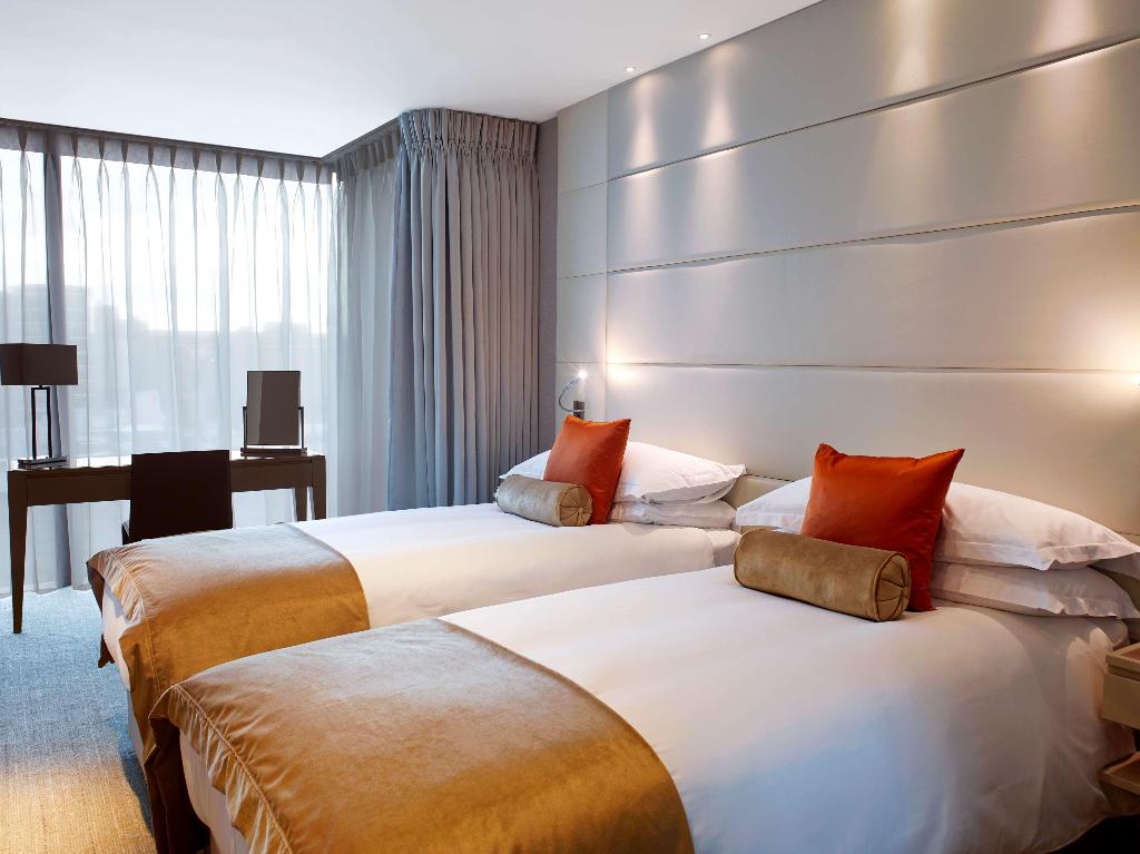 Hotel Cheval Three Quays, Großbritannien, London. Großes 25