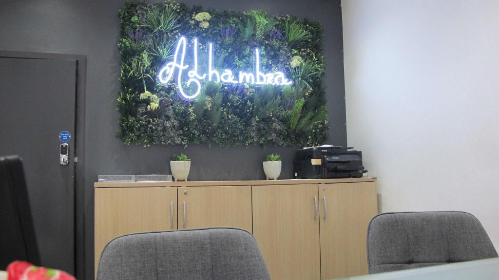 Hotel Alhambra Hotel, Großbritannien, London. Großes 2