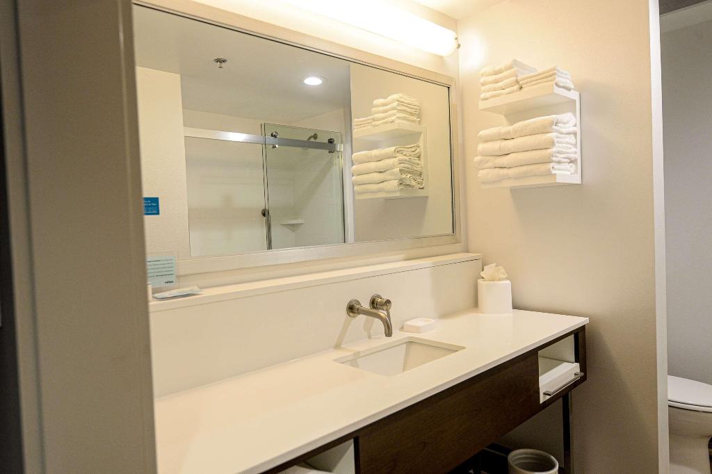 Hampton Inn & Suites By Hilton Lenoir