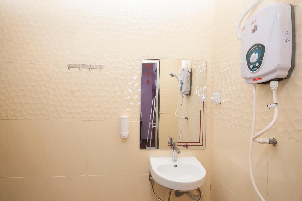Bintang Square Hotel