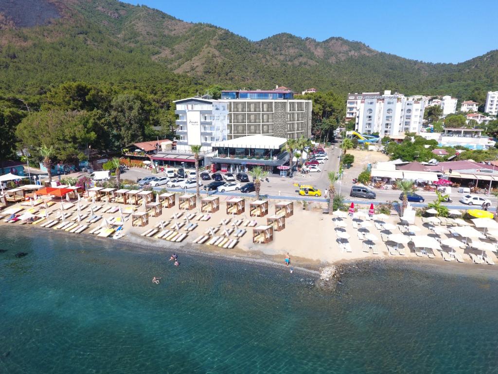 hotel-thumb