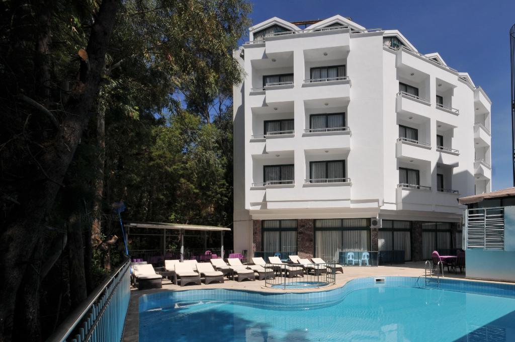 hotel-thumb