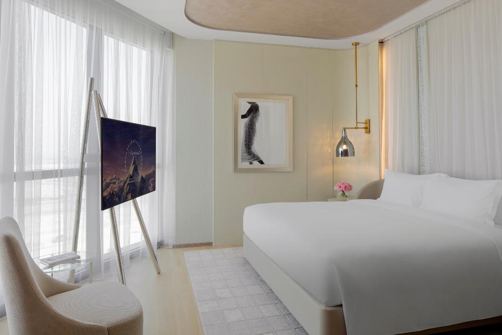 hotel-thumb