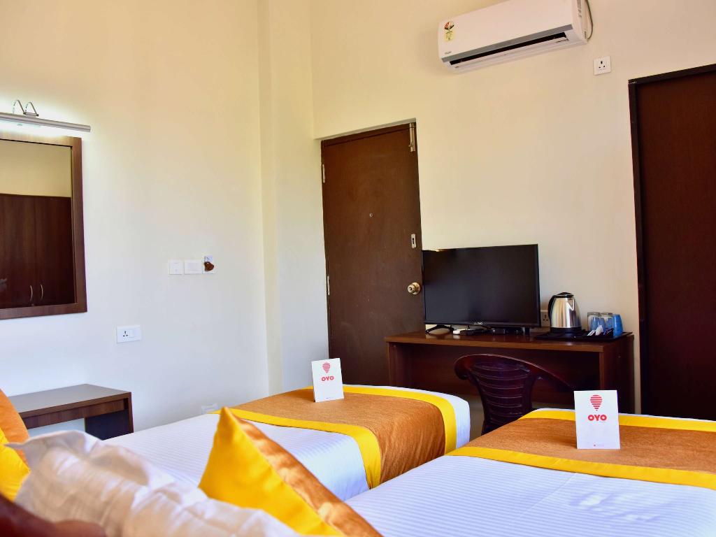 Relax Holiday Home