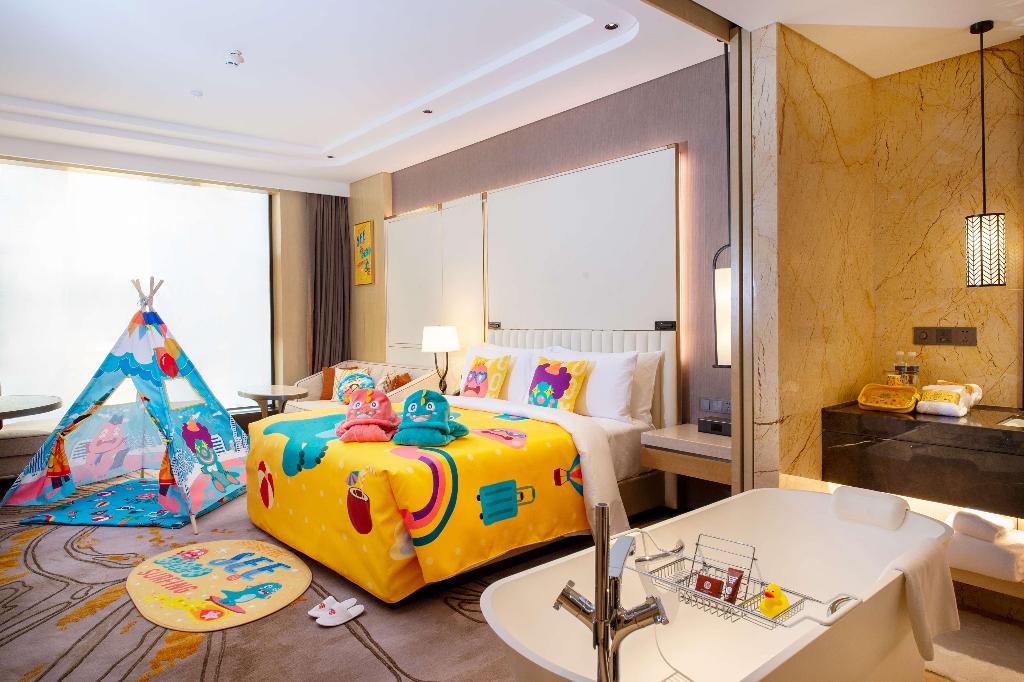 Conrad Tianjin