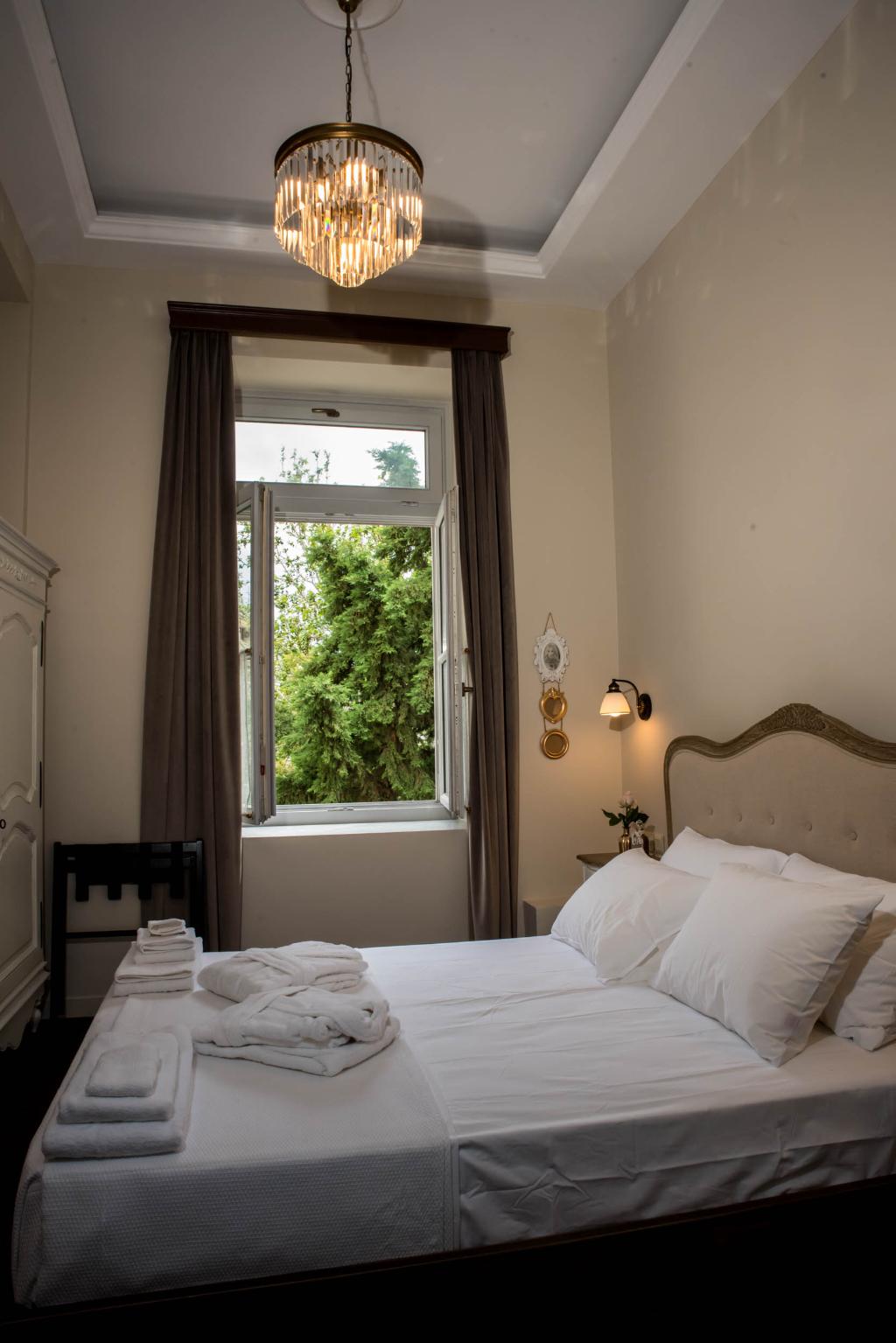 Kyria Boutique House