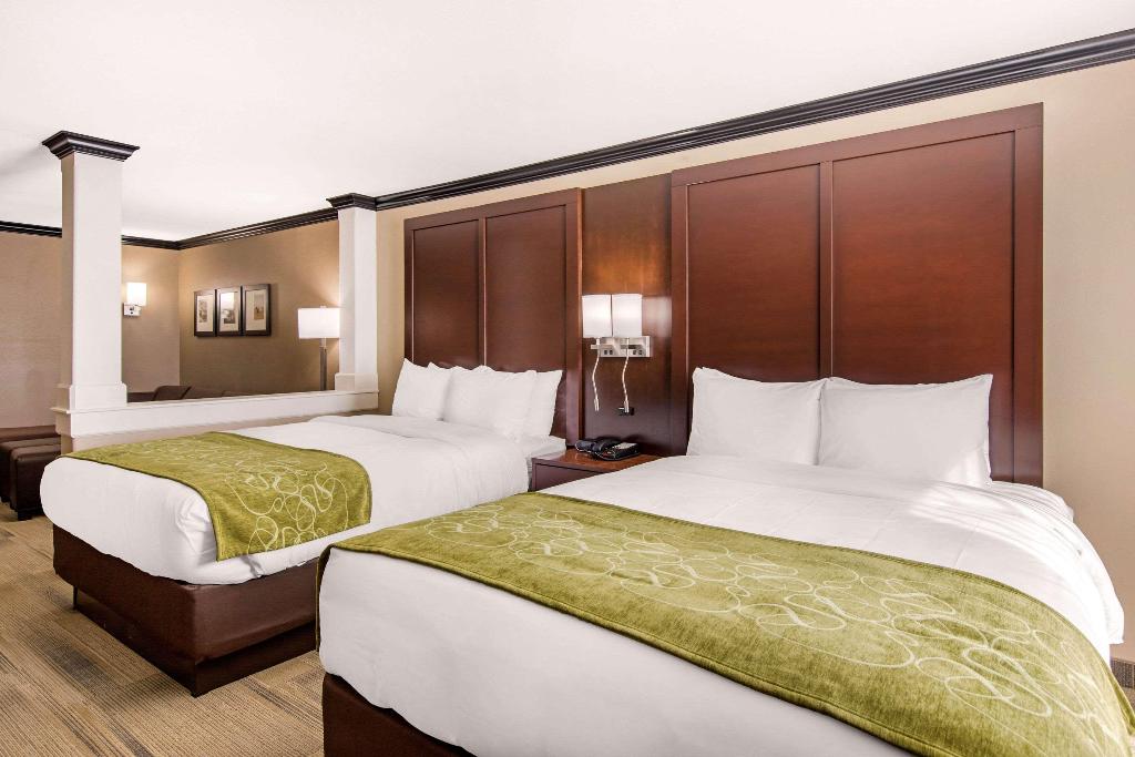 Comfort Suites Liberal Area