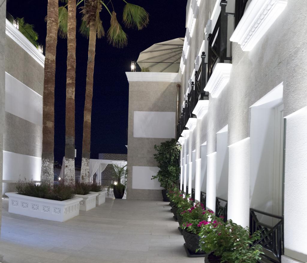 Ena Boutique Hotel