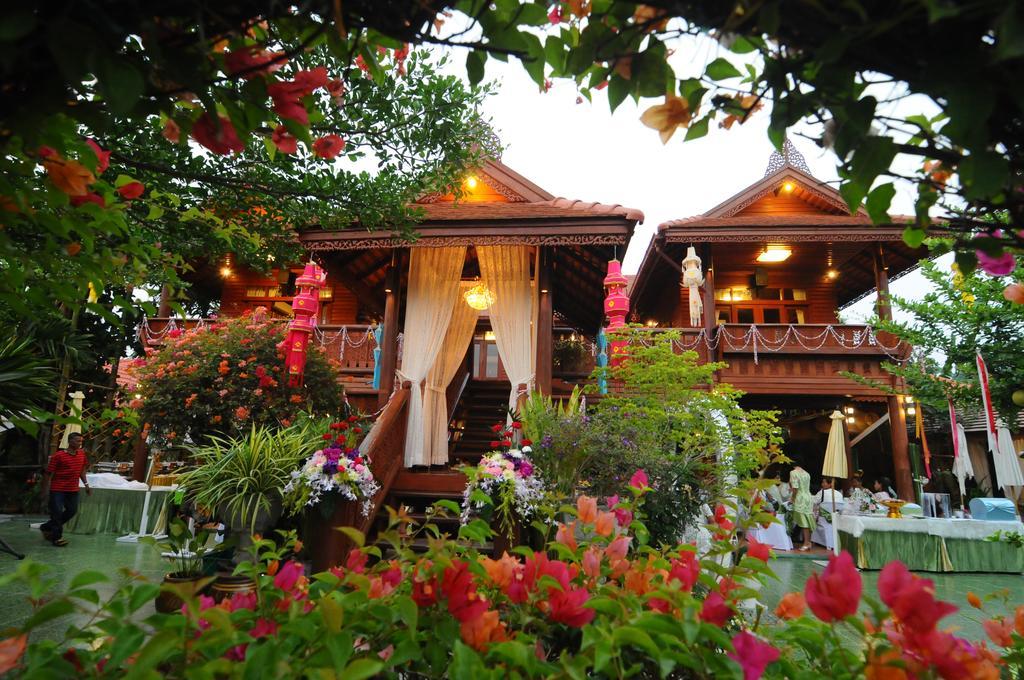 Hotel Montri Resort Donmuang Bangkok, Thailand, Bangkok. Großes 8