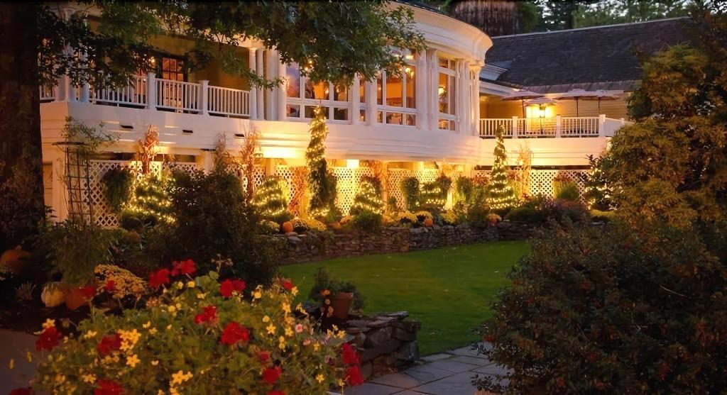 The Bedford Village Inn photo 18