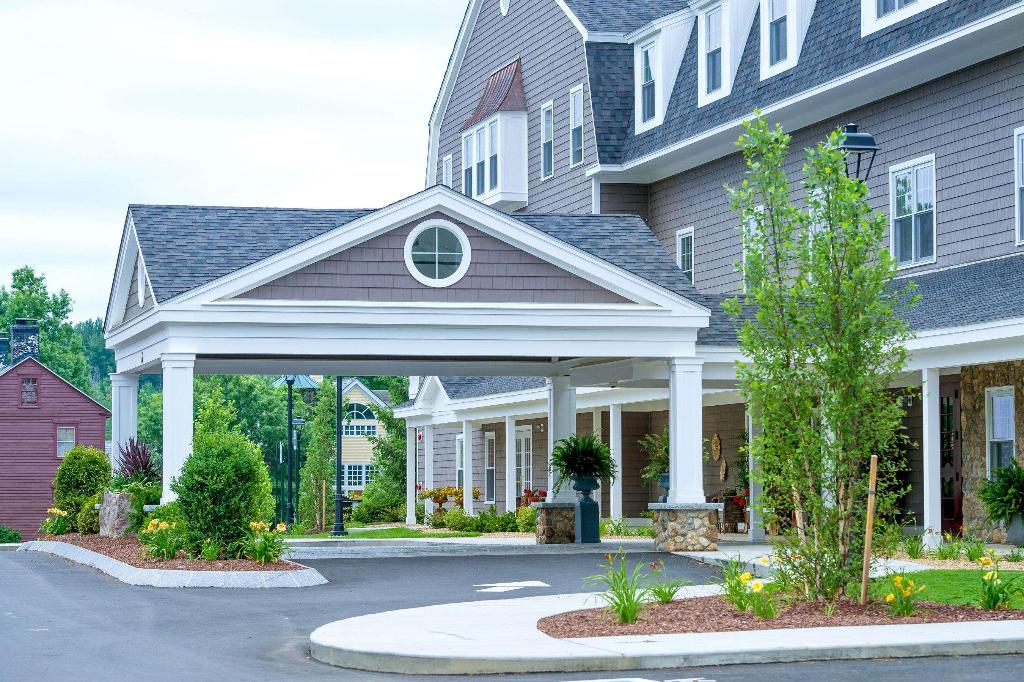 The Bedford Village Inn photo 6
