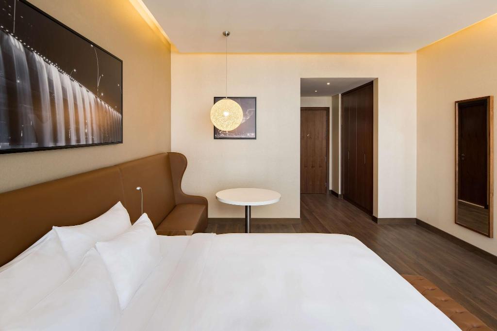 hotel-thumb