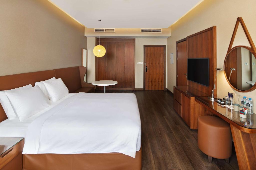 hotel-thumb