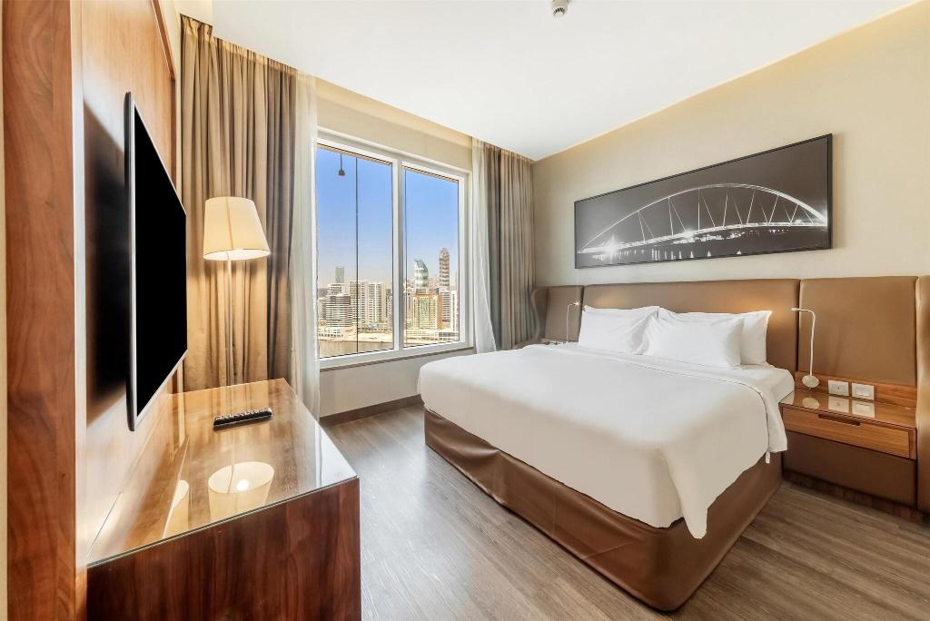 hotel-thumb