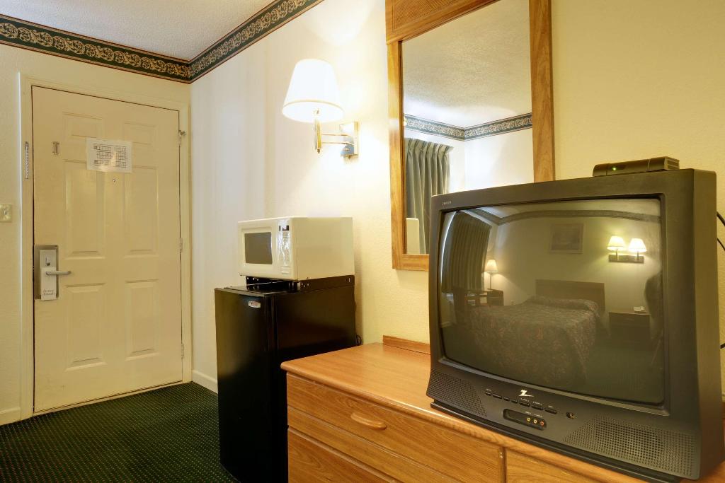 Americas Best Value Inn Athens