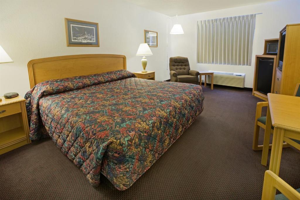 Americas Best Value Inn Grand Forks