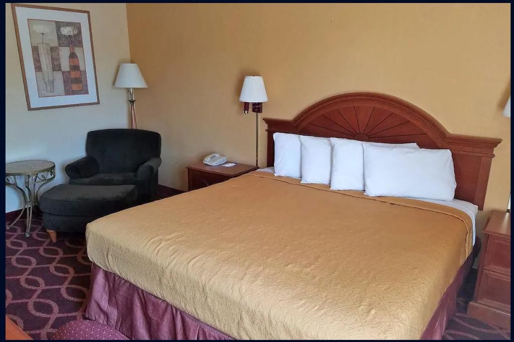 Americas Best Value Inn Evansville