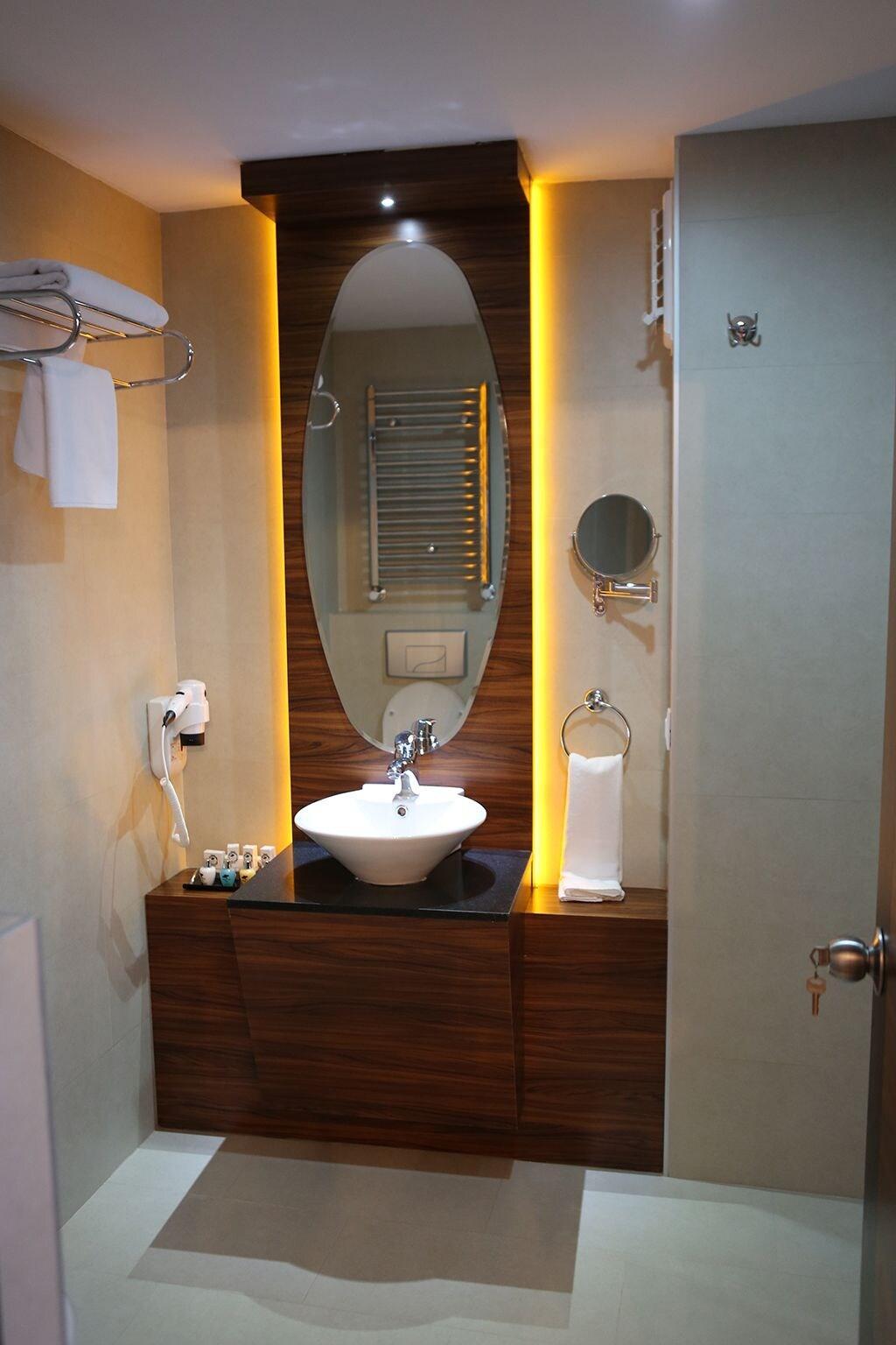 Madame Tadia Otel