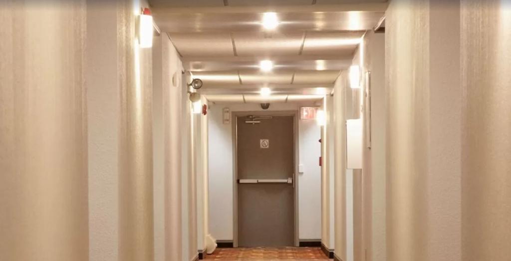 Colonial Square Inn & Suites Saskatoon