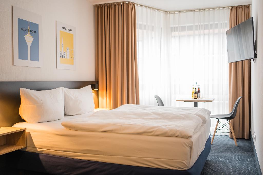 hotel-thumb