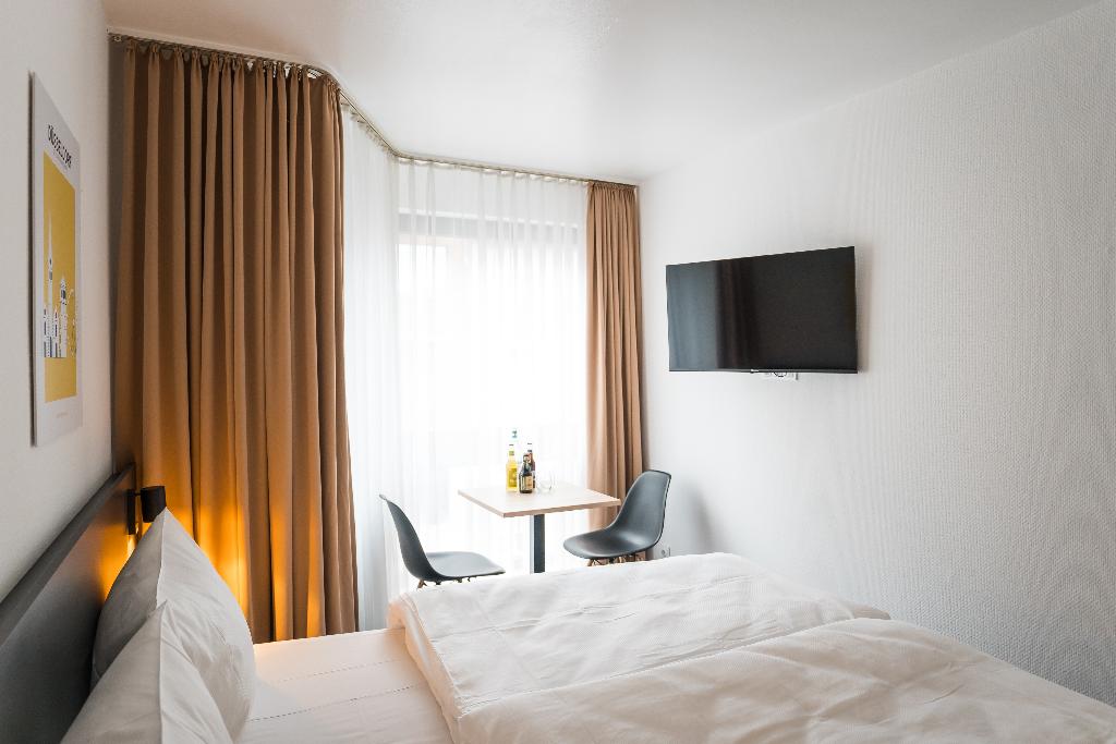 hotel-thumb