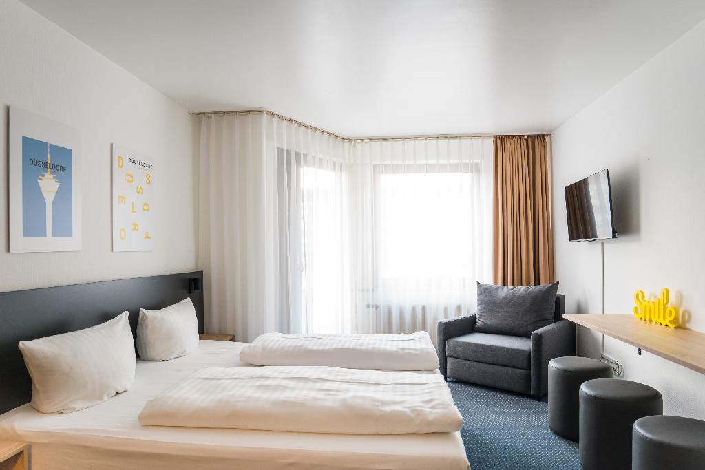 hotel-thumb