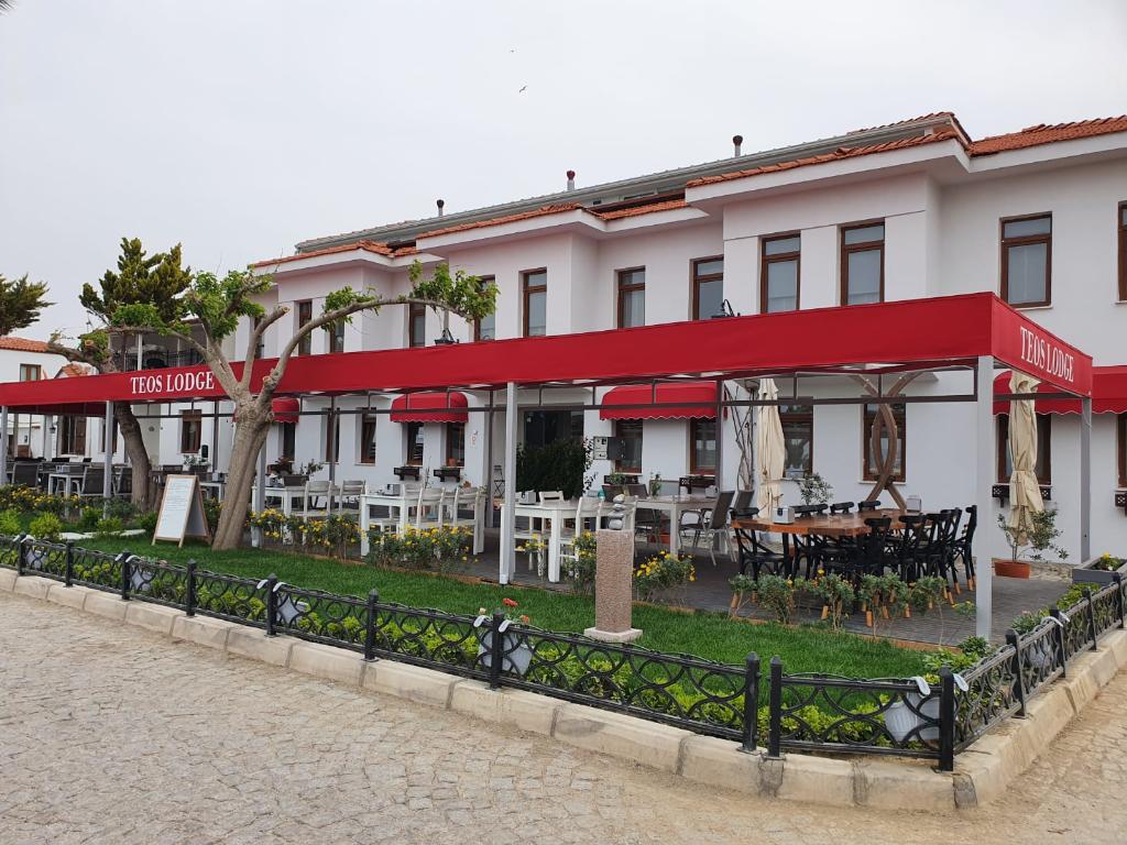 Teos Lodge Pansiyon & Restaurant