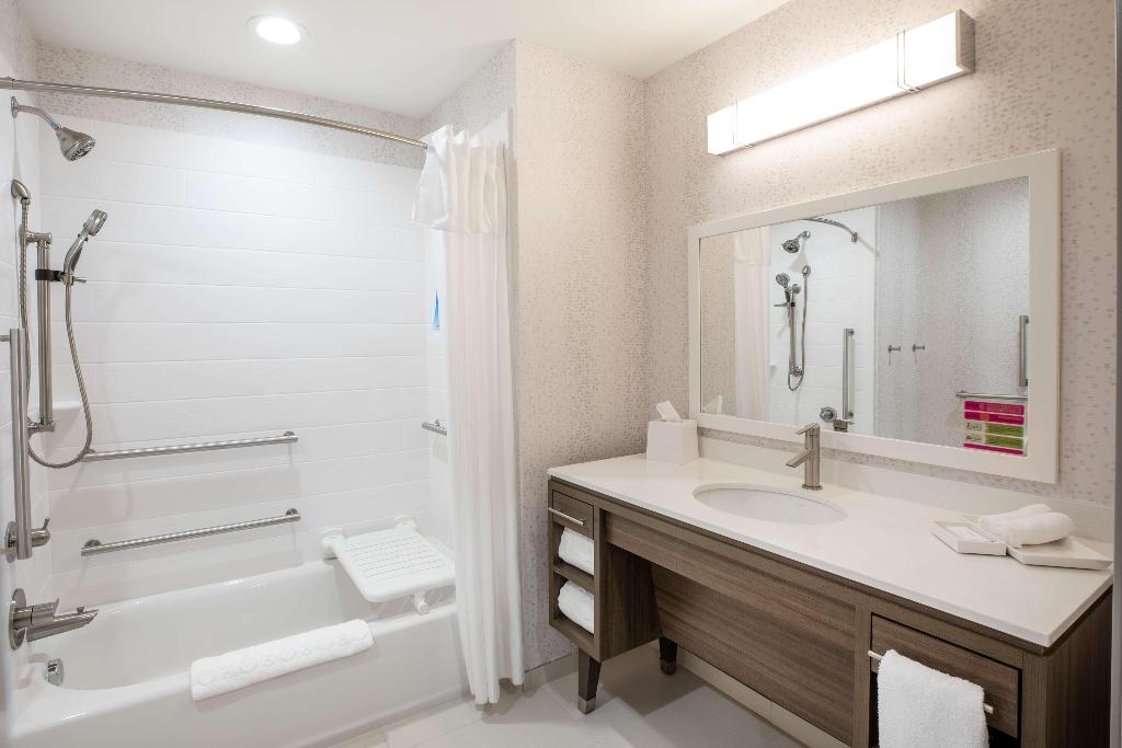 Home2 Suites Houston Iah Airport Beltway 8