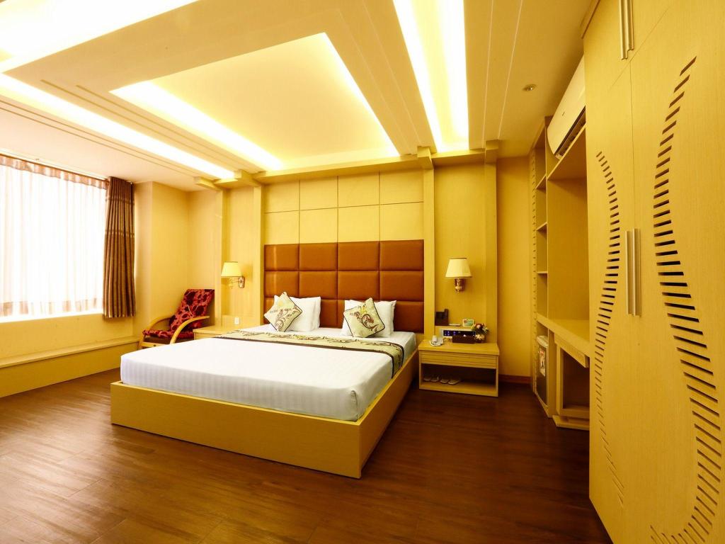 Holiday One Hotel