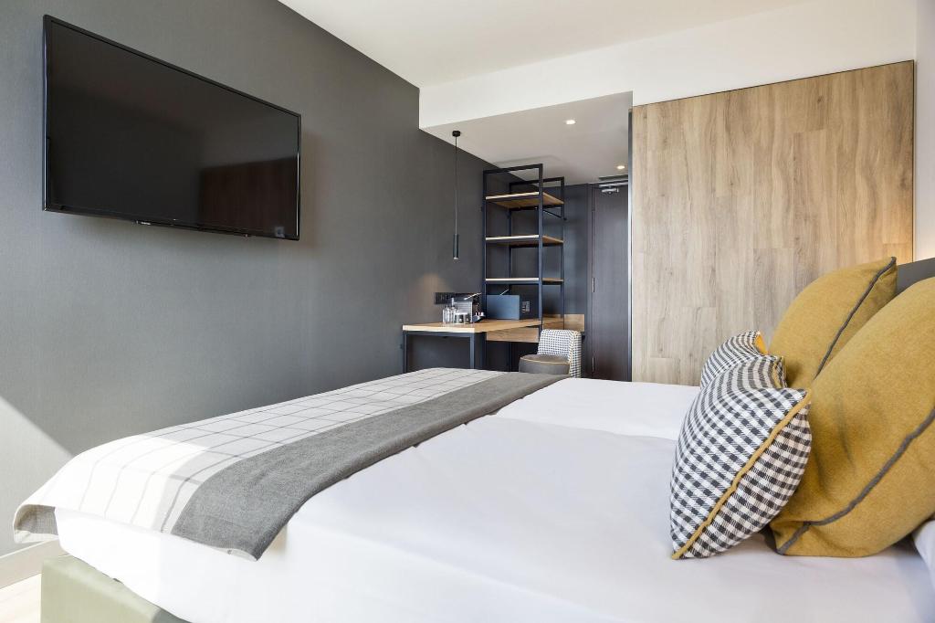 Hotel Acta Voraport