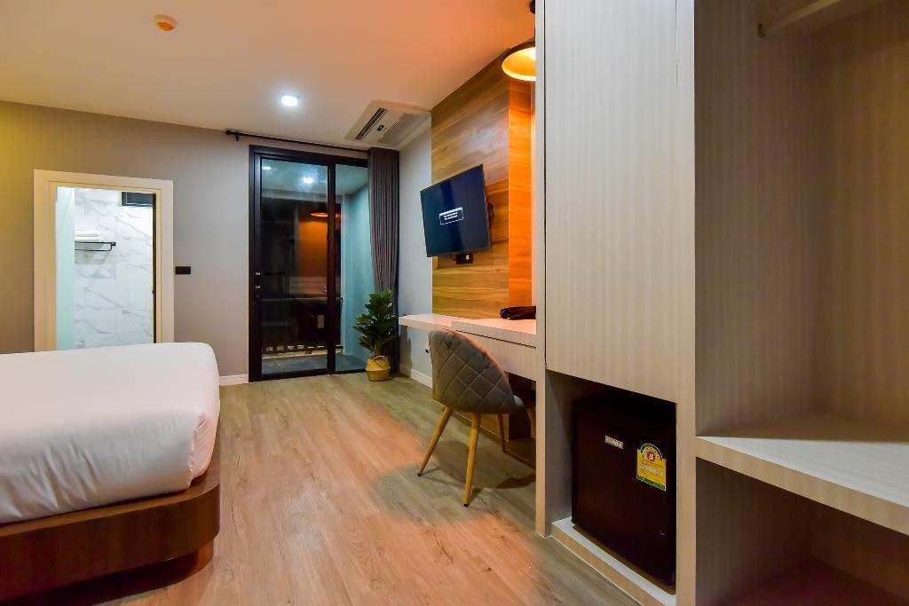 hotel-thumb
