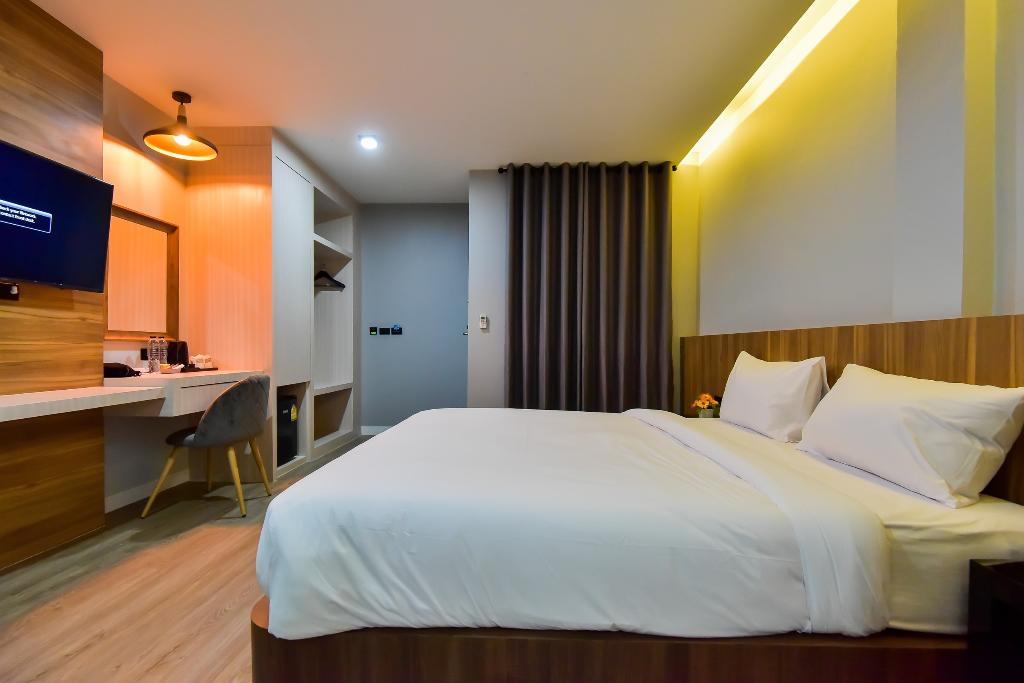hotel-thumb